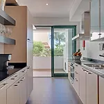 Apartment News
