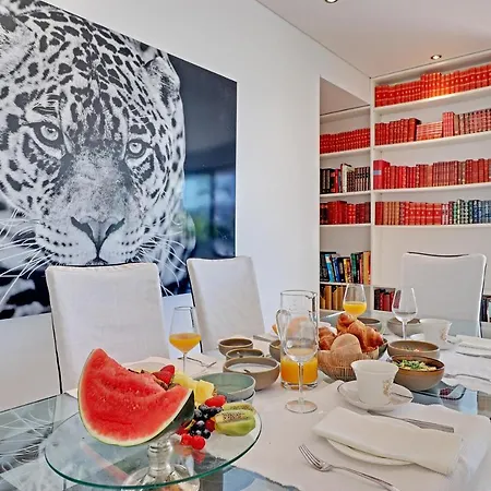 Apartment News
